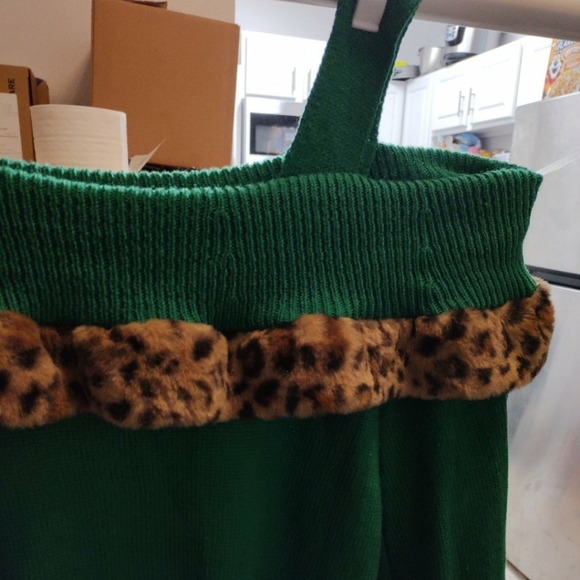 Christmas sweater - Picture 3 of 3